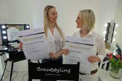 Brautfrisuren by Claudia Przybilla
