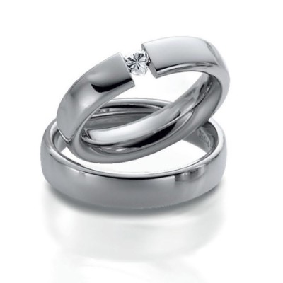 Die Platinschmiede - Trauringe und Schmuck vom Feinsten                    <br>Claudia Mintert